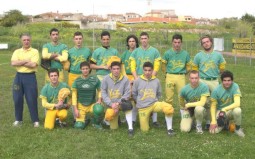 juniores_2004_p.jpg (17972 byte)